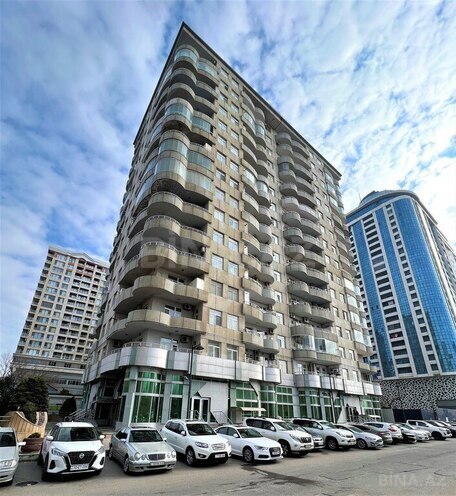 3-комн. новостройка - м. Шах Исмаил Хатаи - 137 м² (29)