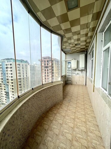 3-комн. новостройка - м. Шах Исмаил Хатаи - 137 м² (27)