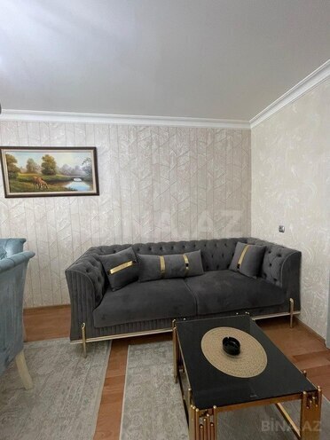 3 otaqlı köhnə tikili - İnşaatçılar m. - 80 m² (2)
