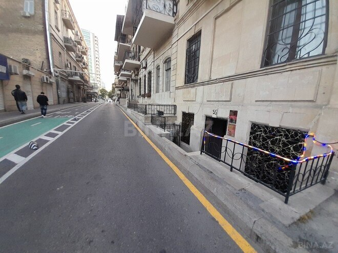 Obyekt - 28 May m. - 600 m² (24)