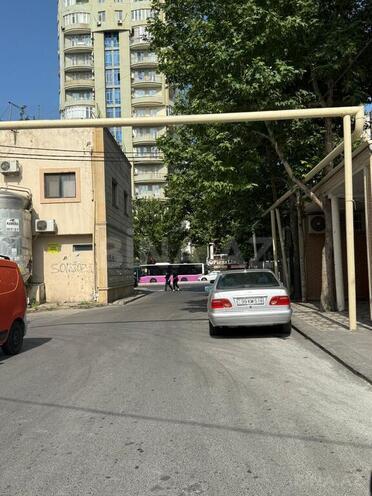 2 otaqlı həyət evi/bağ evi - İnşaatçılar m. - 85 m² (1)