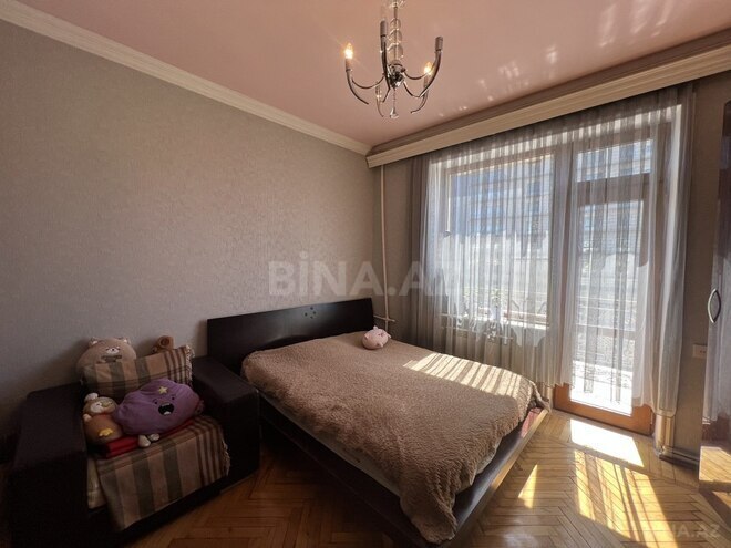 2-комн. вторичка - м. Шах Исмаил Хатаи - 65 м² (10)