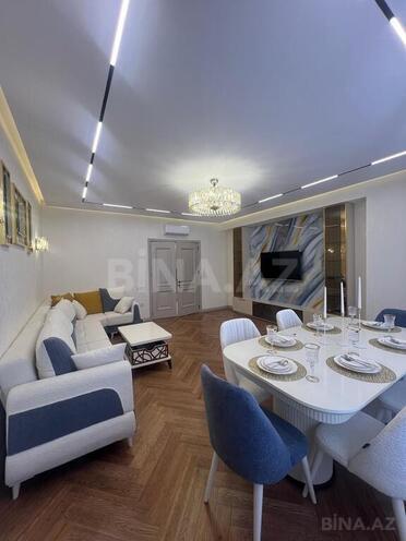 3 otaqlı yeni tikili - 28 May m. - 108 m² (2)
