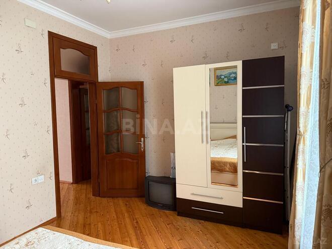 5 otaqlı həyət evi/bağ evi - Qara Qarayev m. - 300 m² (18)