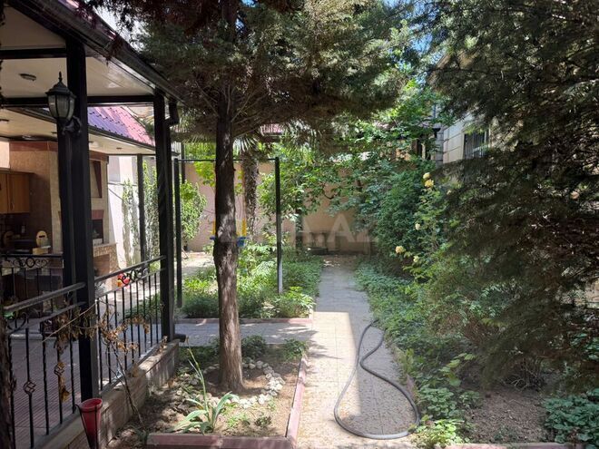 5-комн. дом/дача - м. Кара Караев - 250 м² (26)