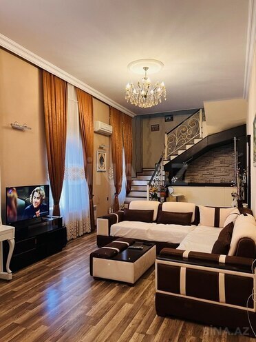 8 otaqlı həyət evi/bağ evi - Şağan q. - 300 m² (16)
