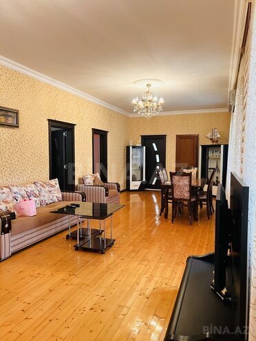 8 otaqlı həyət evi/bağ evi - Şağan q. - 300 m² (20)