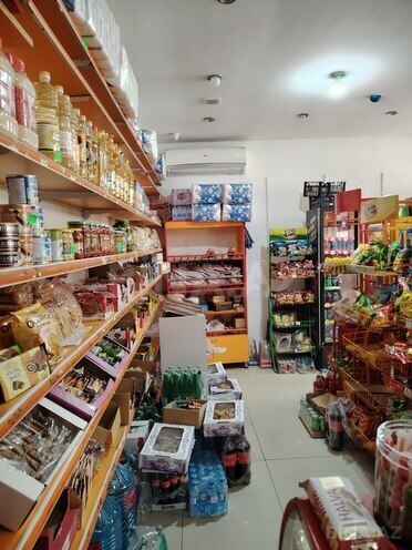 Obyekt - İnşaatçılar m. - 30 m² (4)