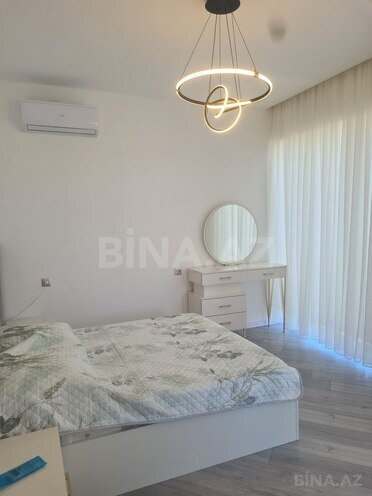 6 otaqlı həyət evi/bağ evi - Novxanı q. - 280 m² (1)