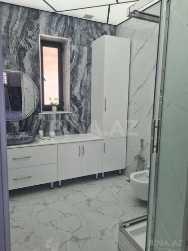 6 otaqlı həyət evi/bağ evi - Novxanı q. - 280 m² (12)