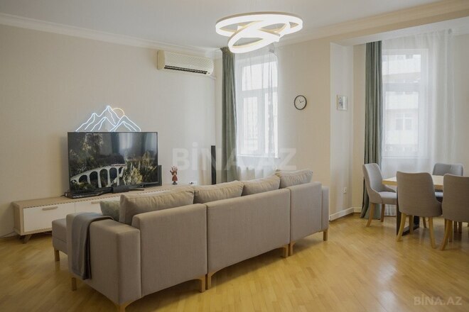 3 otaqlı yeni tikili - Şah İsmayıl Xətai m. - 130 m² (2)