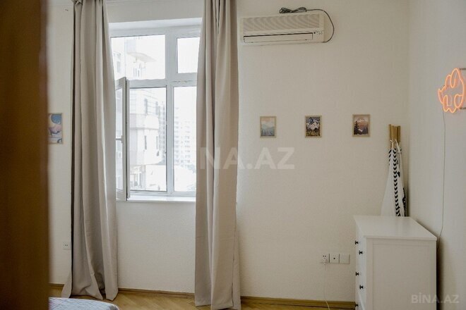 3 otaqlı yeni tikili - Şah İsmayıl Xətai m. - 130 m² (11)