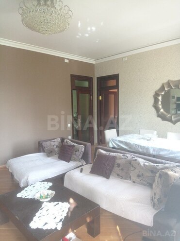 3 otaqlı köhnə tikili - Sahil m. - 100 m² (1)