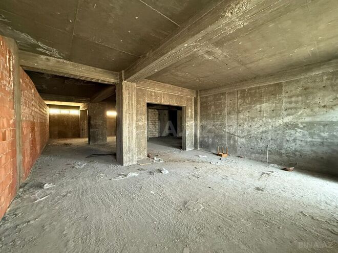 Obyekt - İnşaatçılar m. - 225 m² (7)