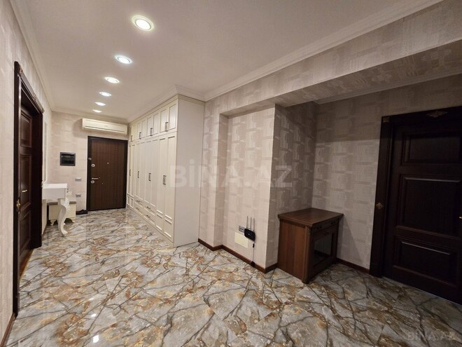 3-комн. новостройка - м. Шах Исмаил Хатаи - 141 м² (23)