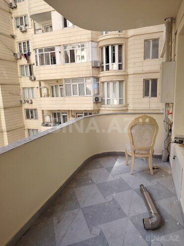 3 otaqlı yeni tikili - 8 Noyabr m. - 135 m² (7)