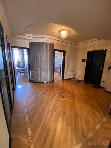 3 otaqlı yeni tikili - İnşaatçılar m. - 130 m² (17)
