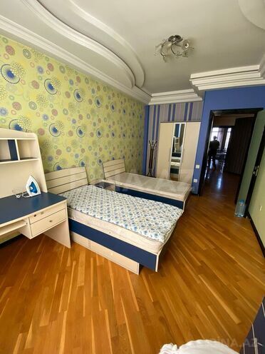 3 otaqlı yeni tikili - İnşaatçılar m. - 130 m² (12)