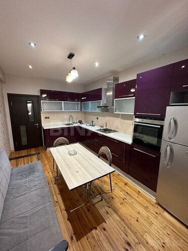 3 otaqlı yeni tikili - İnşaatçılar m. - 140 m² (1)