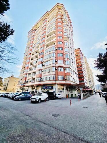 4-комн. новостройка - м. Низами - 180 м² (1)