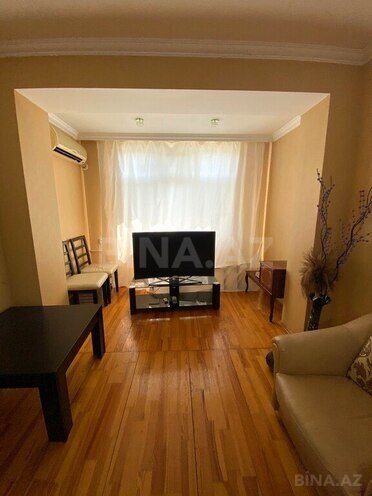 2 otaqlı köhnə tikili - Memar Əcəmi m. - 70 m² (3)