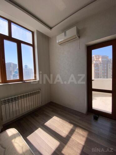 3-комн. новостройка - м. 8 ноября - 110 м² (10)