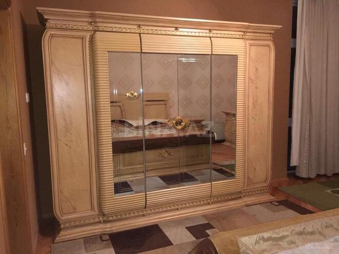 3-комн. новостройка - м. 8 ноября - 141 м² (16)