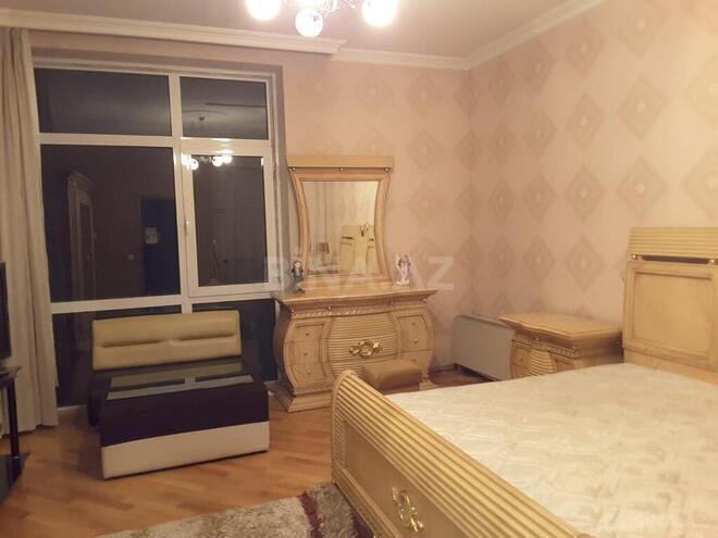 3-комн. новостройка - м. 8 ноября - 141 м² (15)