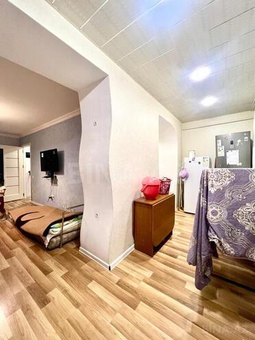 3 otaqlı köhnə tikili - 28 May m. - 82 m² (2)