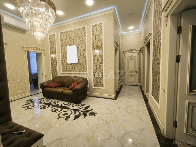 3-комн. вторичка - м. 28 мая - 130 м² (18)
