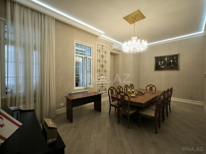 3-комн. вторичка - м. 28 мая - 130 м² (6)