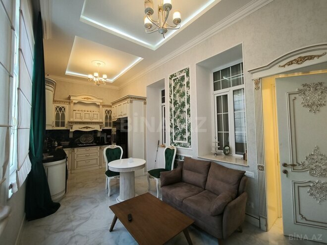 3-комн. вторичка - м. 28 мая - 130 м² (13)