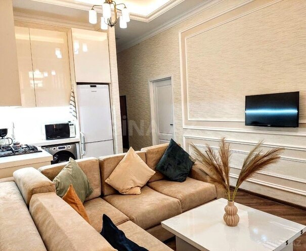 2-комн. новостройка - м. 28 мая - 50 м² (3)