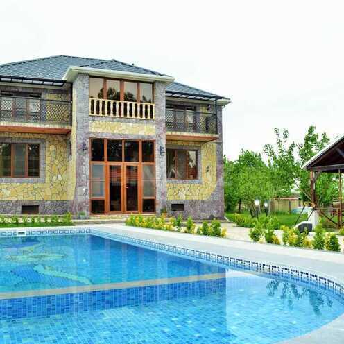 6 otaqlı həyət evi/bağ evi - Qəbələ - 270 m² (3)