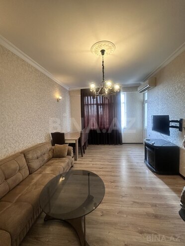 2-комн. новостройка - м. Кара Караев - 70 м² (1)