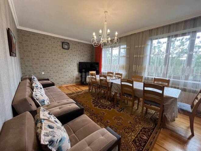 6 otaqlı həyət evi/bağ evi - Qəbələ - 270 m² (7)
