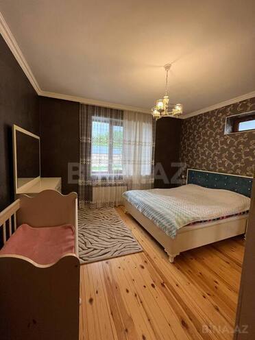 6 otaqlı həyət evi/bağ evi - Qəbələ - 270 m² (14)