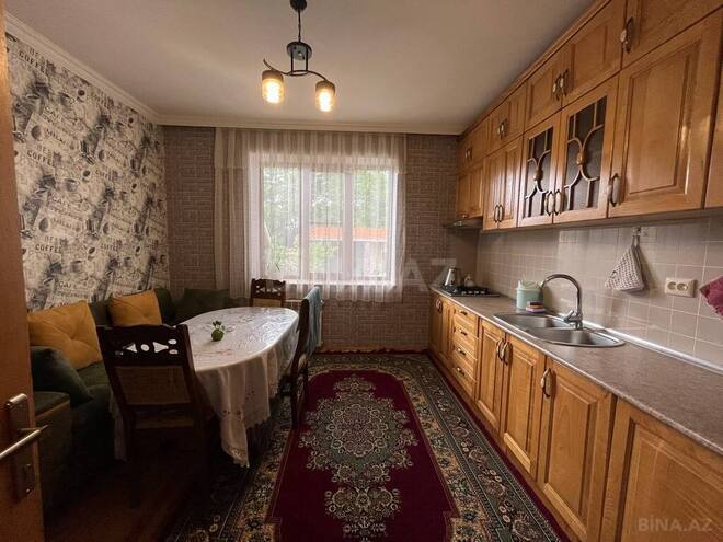 6 otaqlı həyət evi/bağ evi - Qəbələ - 270 m² (15)