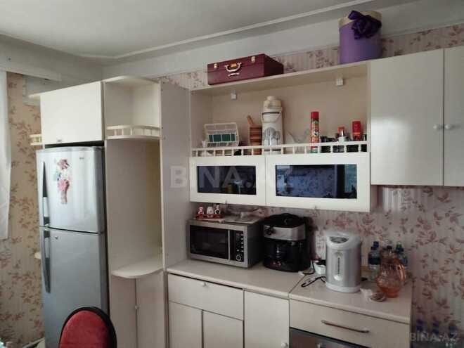 10 otaqlı həyət evi/bağ evi - Novxanı q. - 400 m² (16)