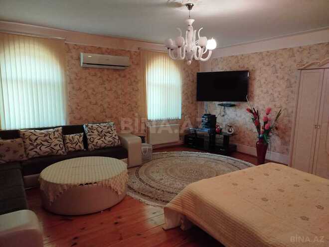 10 otaqlı həyət evi/bağ evi - Novxanı q. - 400 m² (9)