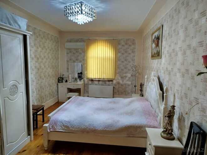 10 otaqlı həyət evi/bağ evi - Novxanı q. - 400 m² (10)