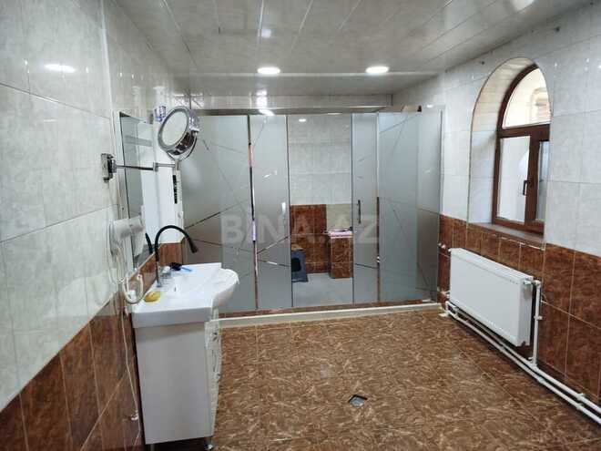 10 otaqlı həyət evi/bağ evi - Novxanı q. - 400 m² (14)