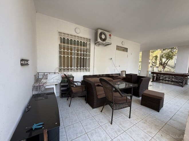 7 otaqlı həyət evi/bağ evi - Novxanı q. - 250 m² (6)