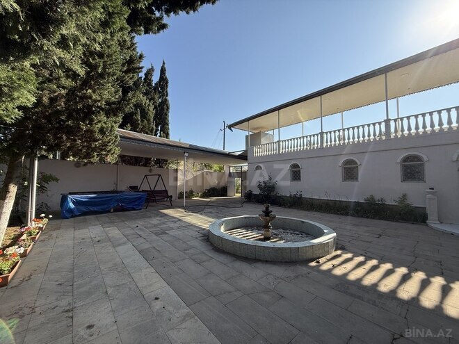 7 otaqlı həyət evi/bağ evi - Novxanı q. - 250 m² (2)