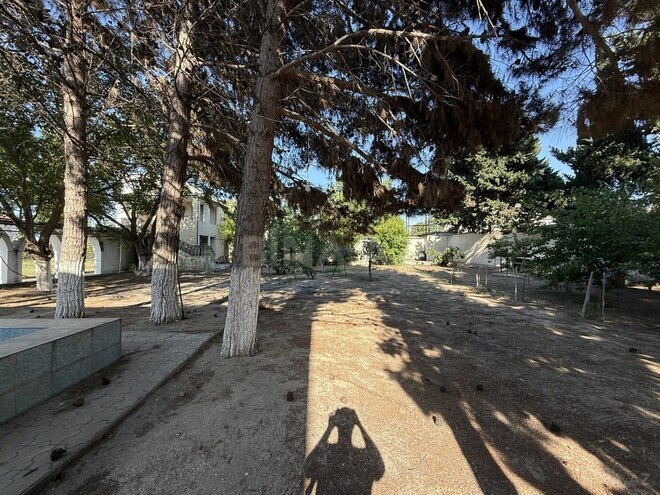 7 otaqlı həyət evi/bağ evi - Novxanı q. - 250 m² (17)