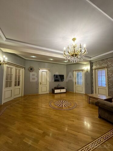 3-комн. новостройка - пос. 8-й мкр - 165 м² (1)