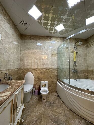 3-комн. новостройка - пос. 8-й мкр - 165 м² (14)