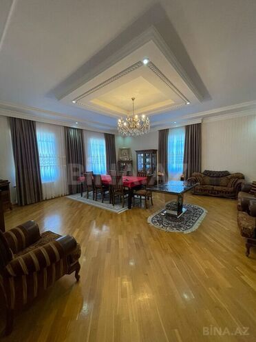 9 otaqlı həyət evi/bağ evi - Şüvəlan q. - 580 m² (3)