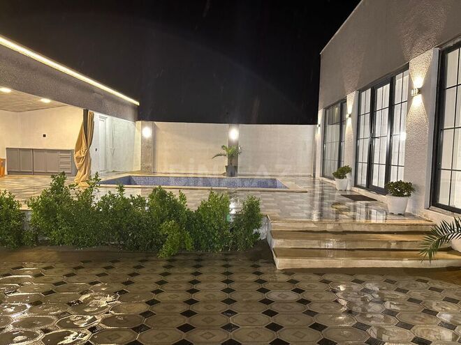 2 otaqlı həyət evi/bağ evi - Şüvəlan q. - 100 m² (1)