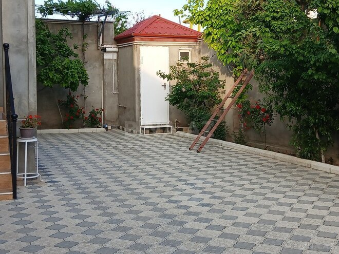 6 otaqlı həyət evi/bağ evi - Hövsan q. - 200 m² (3)